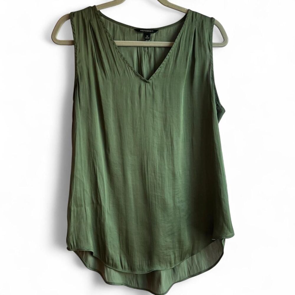 Banana Republic Women's Green Tank